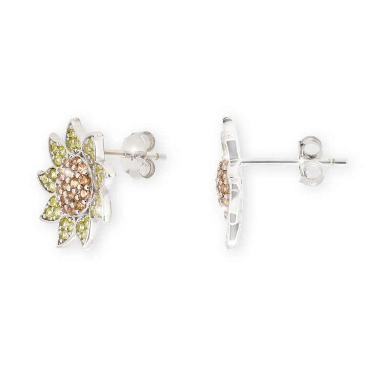 Seitliche Ansicht der Sonnenblumen-Ohrstecker aus 925 Sterling Silber mit funkelnden Zirkonia – edle Ohrringe für Damen