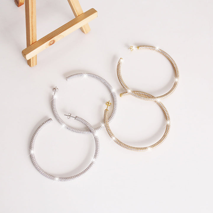 Vergleich: Creole Sparkly Elegance Gold und Silber – luxuriöse Zirkonia-Hoop-Ohrringe in zwei Farbvarianten