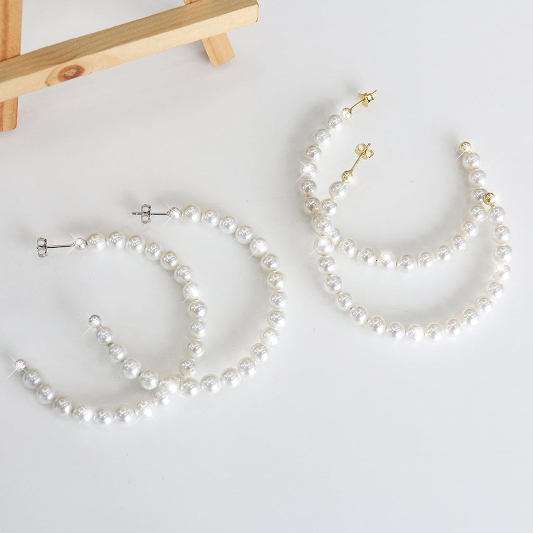Creolen Perlentraum in Silber mit Perlen – eleganter Damen Ohrring-Schmuck für Hochzeit und Events