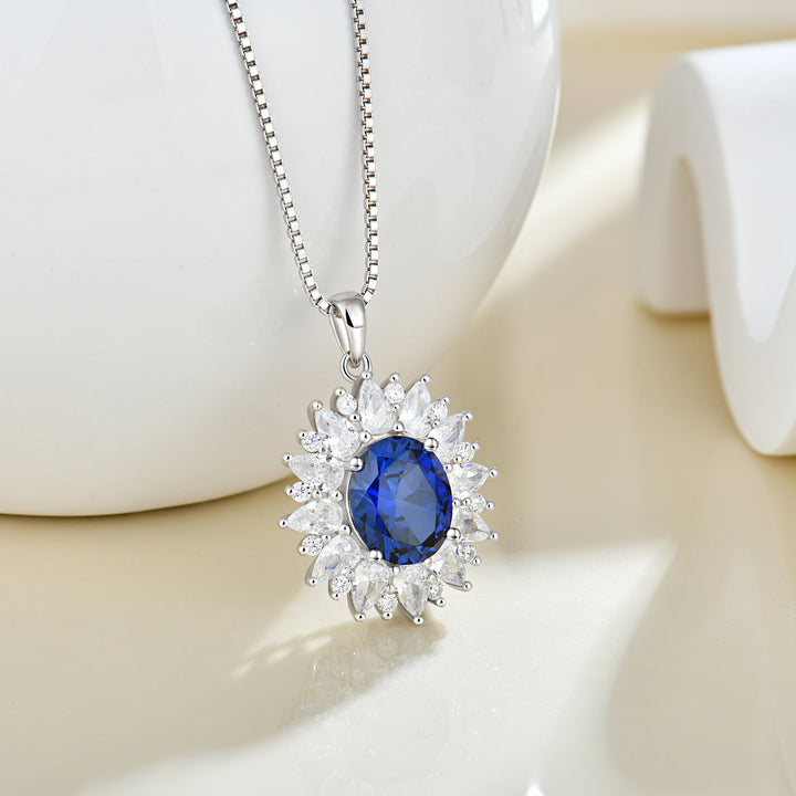 Stilvolle Damenkette Fame mit dunkelblauem Zirkonia – 925 Silber, perfekter Begleiter für jeden Anlass