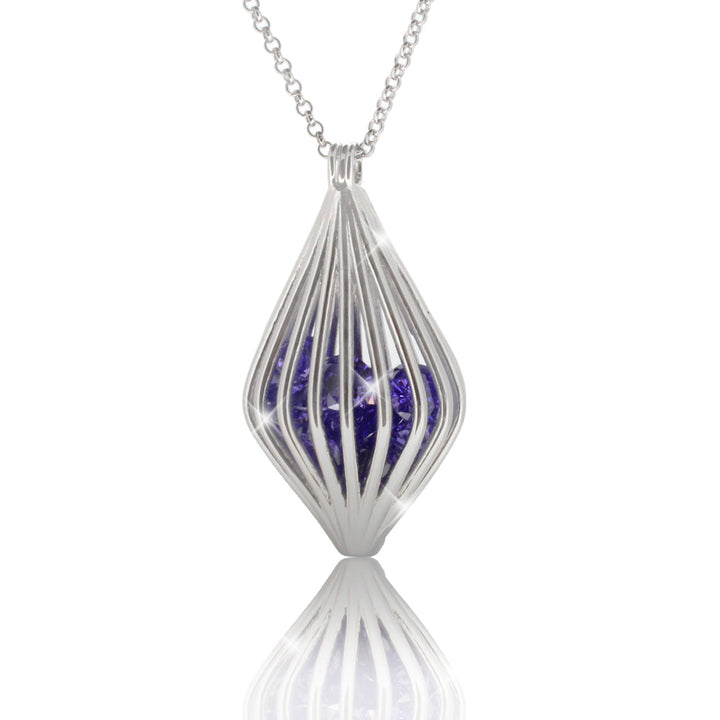 Halskette Magic Violet aus 925 Sterling Silber mit violettem Zirkonia – eleganter Tropfenanhänger für Damen.
