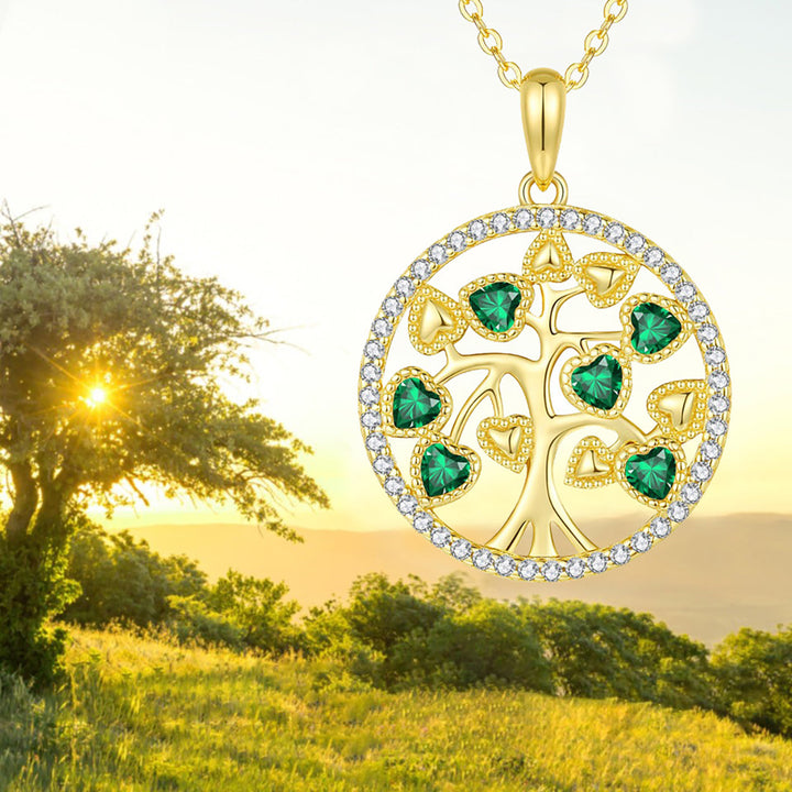 Lebensbaum Halskette mit Sonnenlicht – Natur-inspirierter Schmuck mit grünen Zirkonia in Herzform, vergoldetes Silber