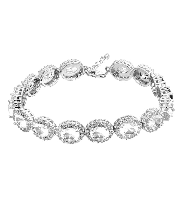 Hochwertiges Damenarmband Fame in klarer Zirkonia-Optik – edles Design für Abendmode oder Events