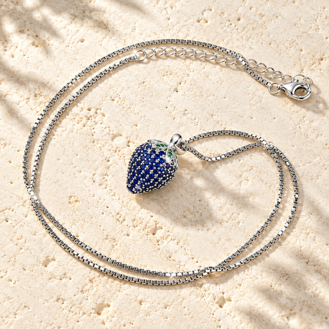 Halskette Erdbeere Blau Silber PAVELS