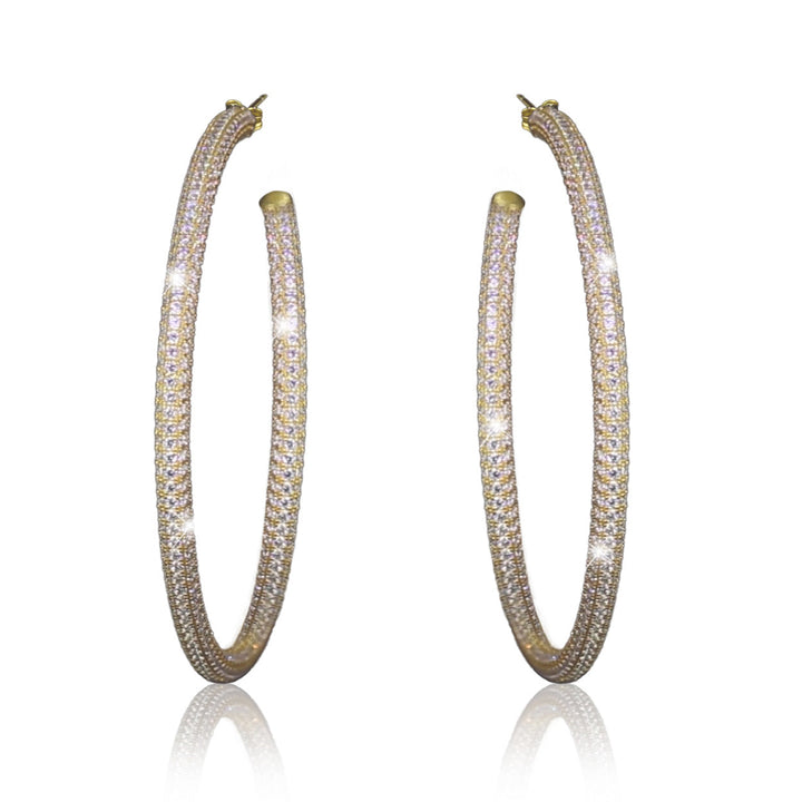 Luxuriöse Damen-Creolen Sparkly Elegance aus vergoldetem 925er Sterlingsilber – große goldene Hoop-Ohrringe mit funkelnden Zirkonia-Steinen, glamouröser Statement-Schmuck für Hochzeit, Abendkleid, Event, Cocktail-Party oder festliche Anlässe – moderner eleganter Ohrschmuck für stilvolle Frauen