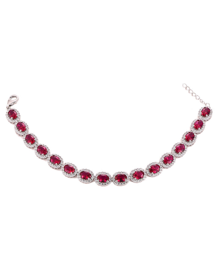 Feminines Armband Fame mit strahlenden pinkfarbenen Steinen – modernes Silberarmband für besondere Outfits